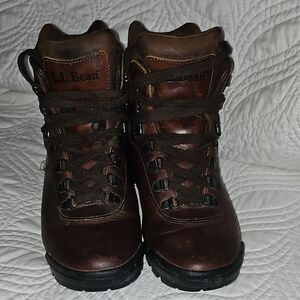 L.L. Bean Women's Brown Hiking Boots
